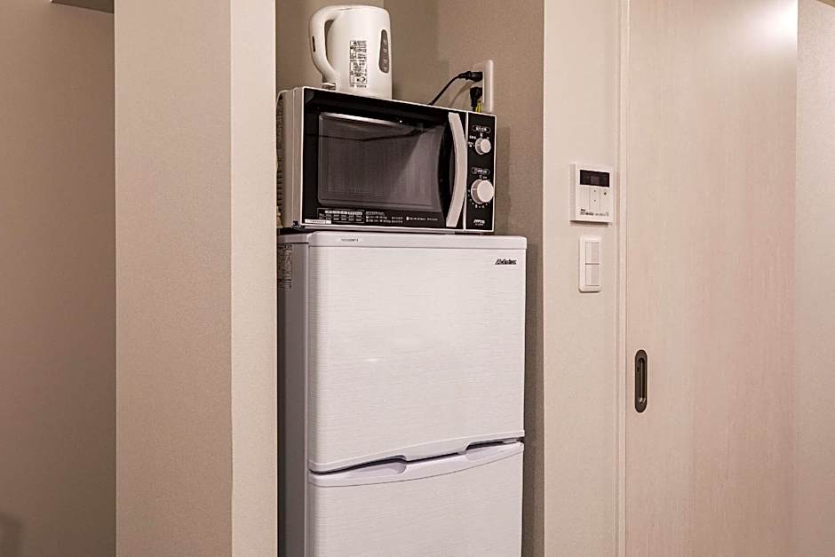 Mr. Kinjo In Eminence Makishi