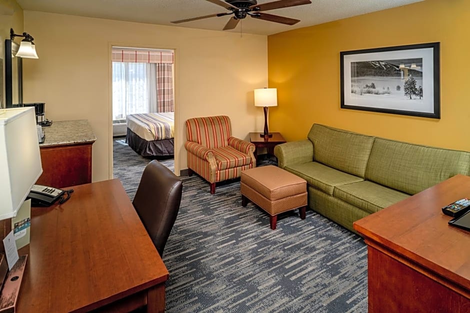 Country Inn & Suites by Radisson, Charleston South, WV