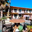 Studio City Courtyard Hotel