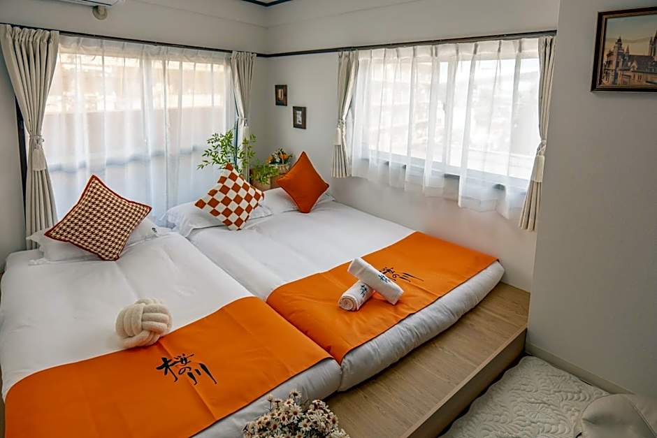 34 Sugamo Diamond mansion 401 direct to Ikebukuro Yamanote line 5mins