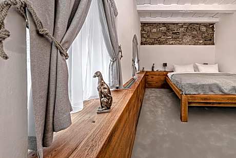 Deluxe Double Room with Extra Bed