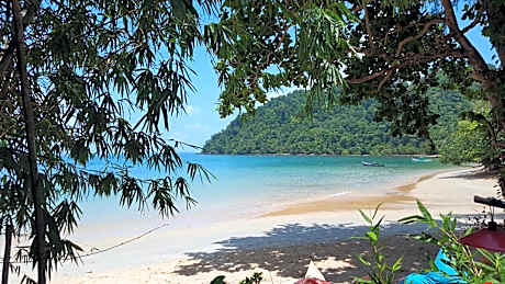 Baan Suan Kayoo 2 Buffalo Bay Aow Khao Kwai