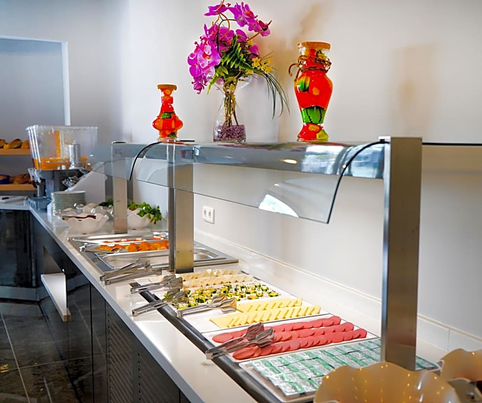 Seren Sari Hotel