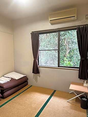 Twin Room with Private Bathroom