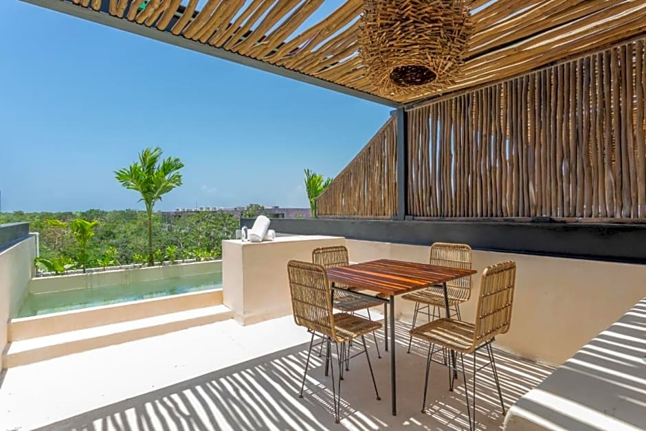 Kuukum Tulum Hotel