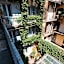 Tomato Backpackers