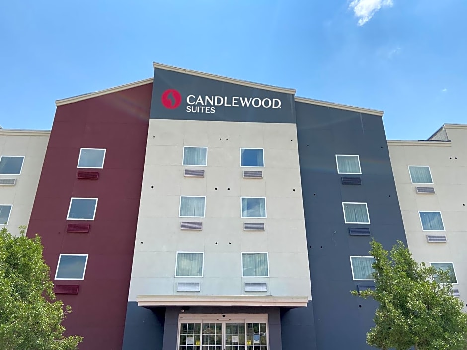 Candlewood Suites La Porte