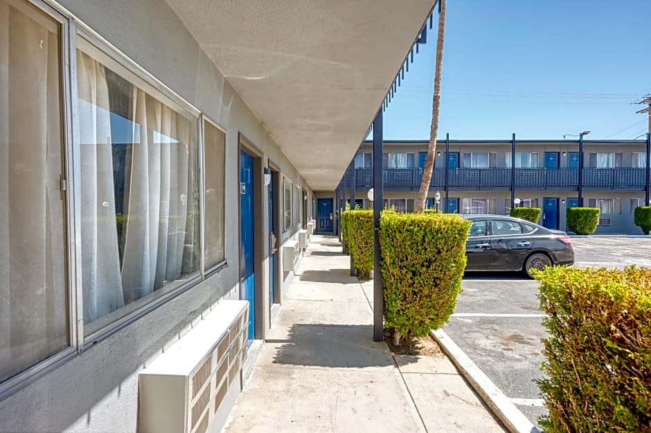 ERTH INN by AGA, Mojave