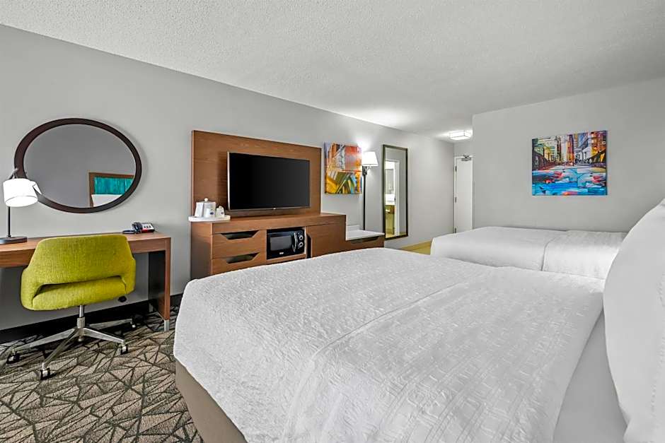 Hampton Inn By Hilton Bloomington West