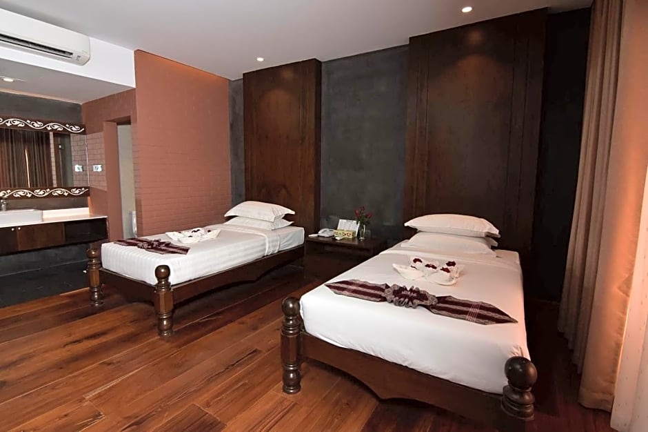 Yun Myo Thu Hotel