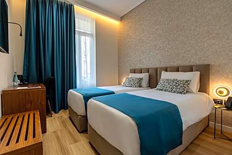 Double or Twin Room with Bathroom