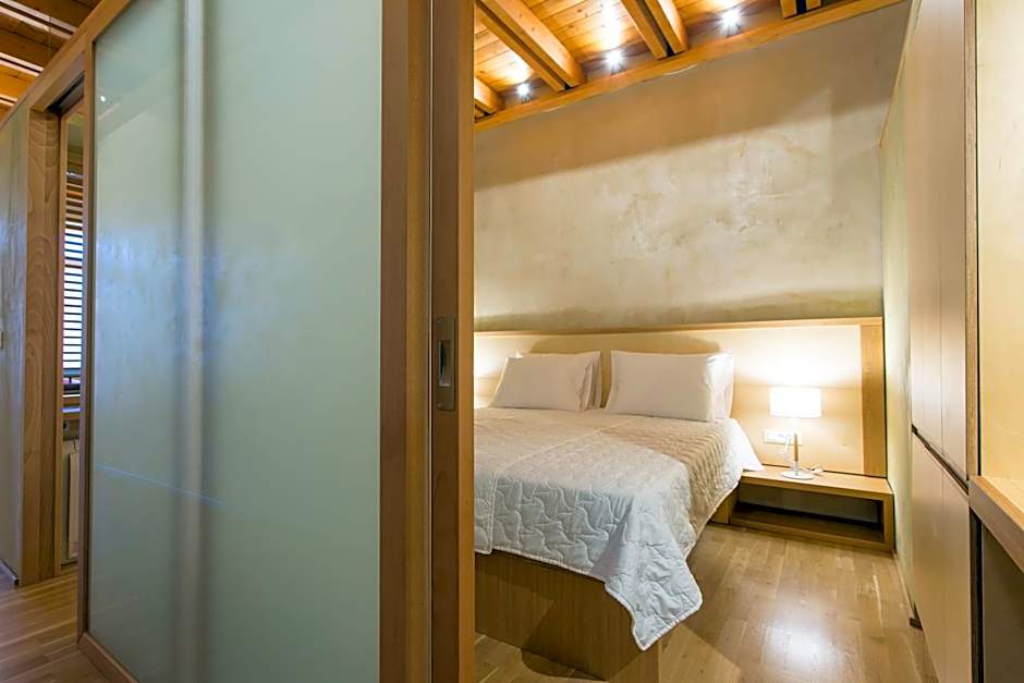 Polixeny's Suites