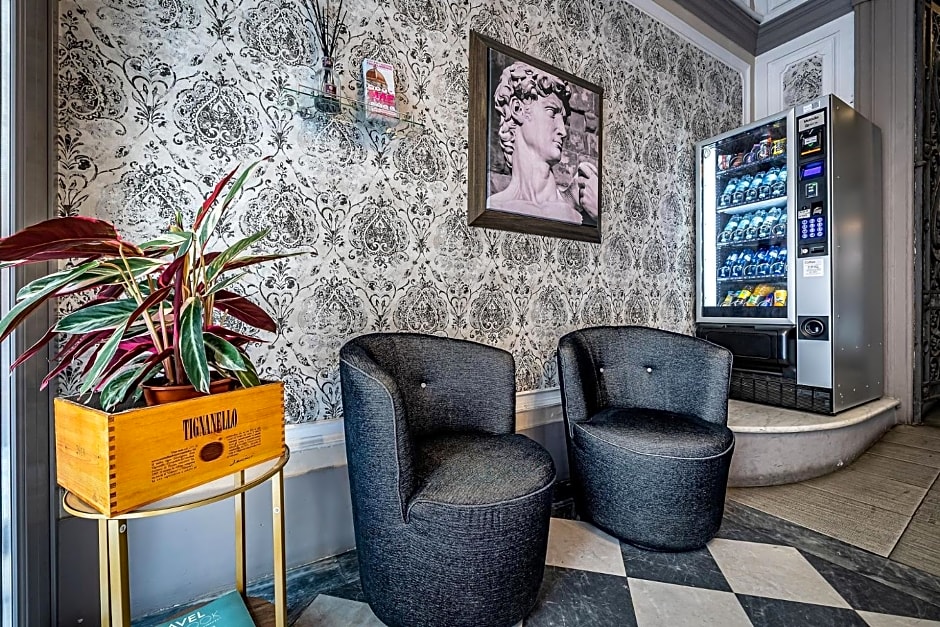 Martelli 6 Suite & Apartments