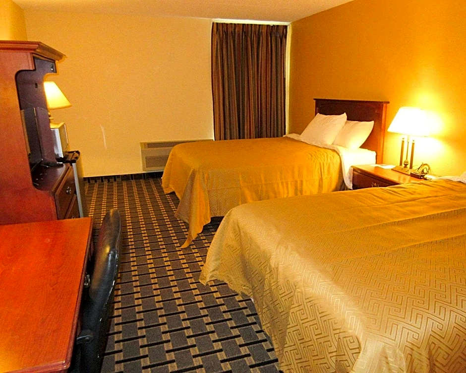 Econo Lodge Inn & Suites Brookings