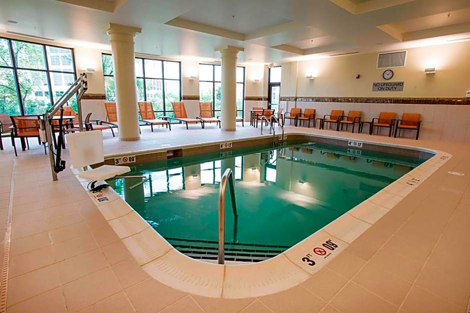 Courtyard by Marriott Cincinnati Midtown/Rookwood