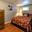 The Historic Leakey Inn