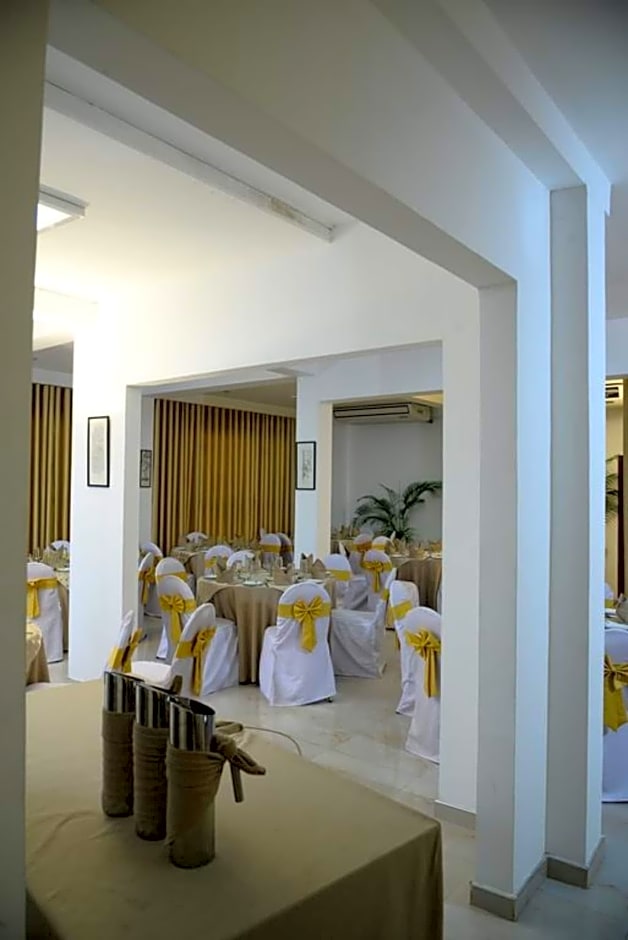 Avanhala By Royal Mall