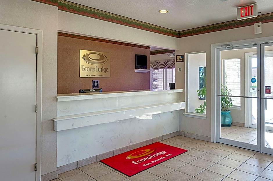 Econo Lodge San Antonio South