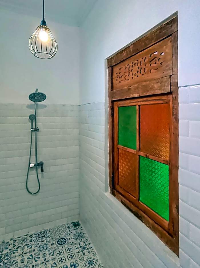 SaBi Guest House - Strategic Family -married couples only- Hostel in Prawirotaman