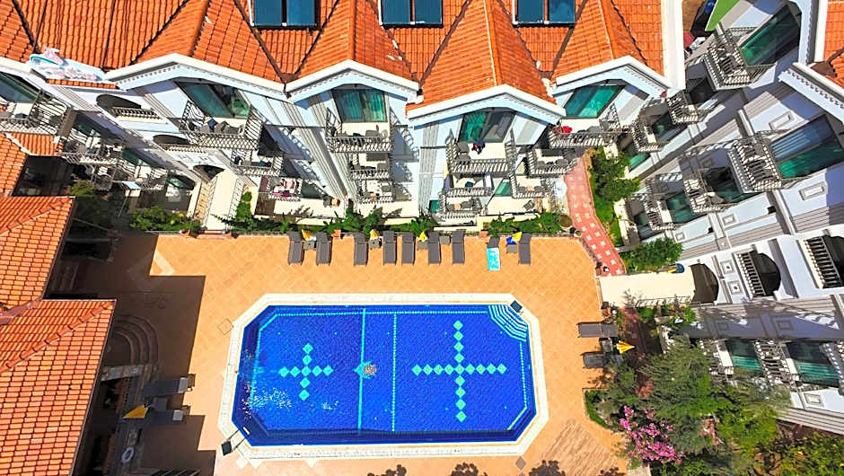 Magic Tulip Beach Hotel