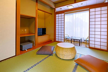 Economy Japanese-Style-Room 36 sqm - Indoor Bath - Non-Smoking