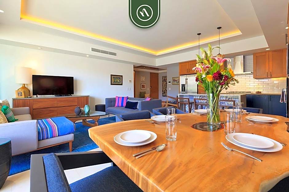 Great Apartment with Rooftop Pool