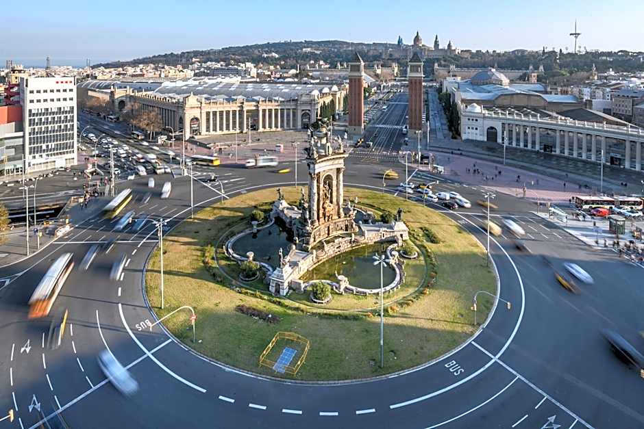 Catalonia Barcelona Plaza