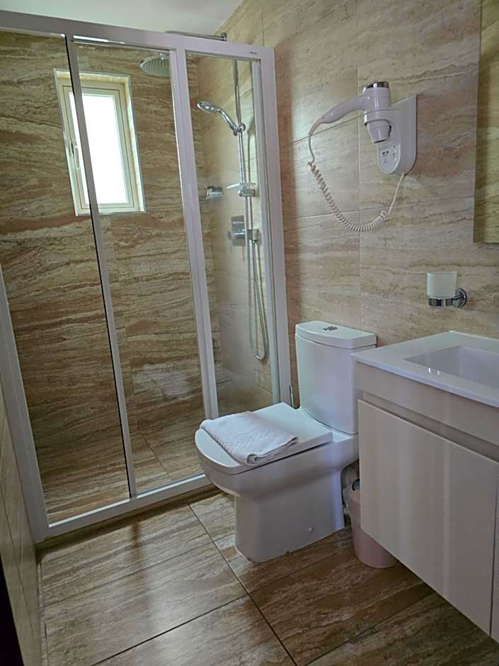 D Townhouse Boutique Suites