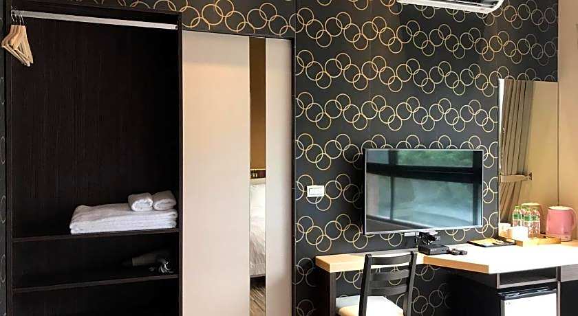 Ruo Shui Hotspring Hotel