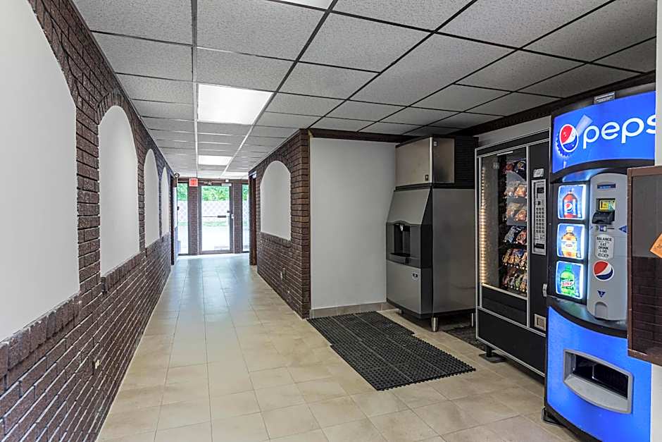 Motel 6-Warminster, PA