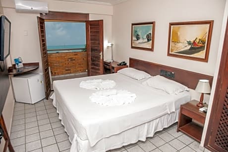 Double Room with Balcony and Sea View