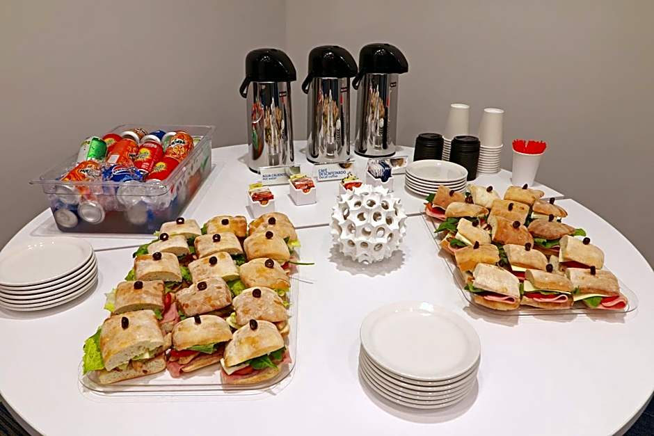 Holiday Inn Express And Suites Ensenada Centro By IHG