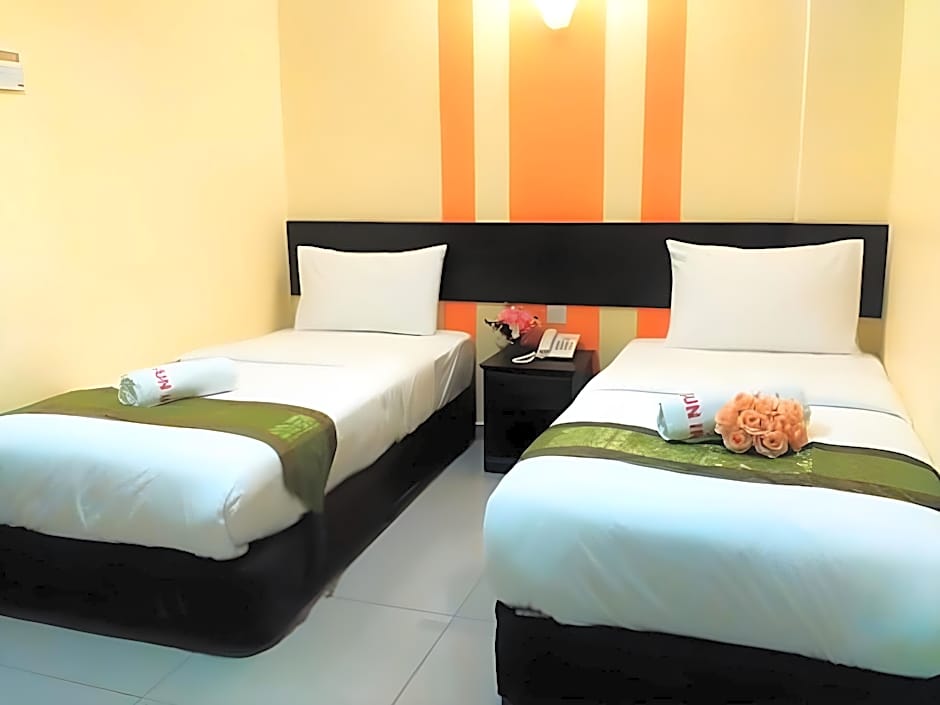 Sun Inns Hotel Equine - Seri Kembangan