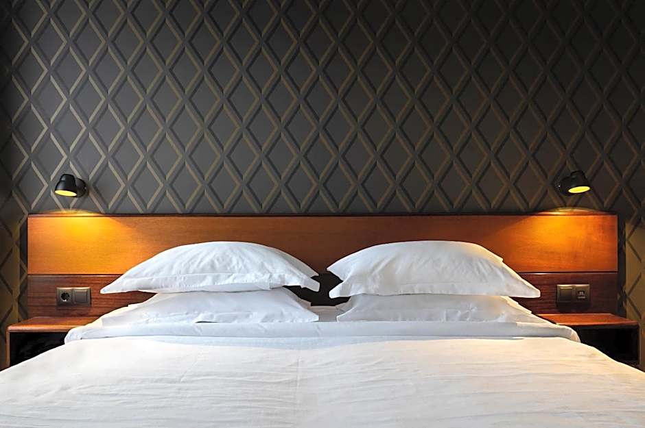 Hotel Holt - The Art Hotel