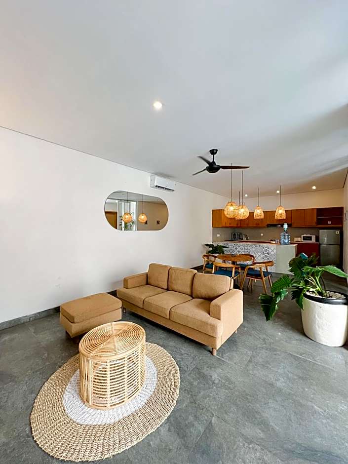 Apple Villa & Suite Seminyak