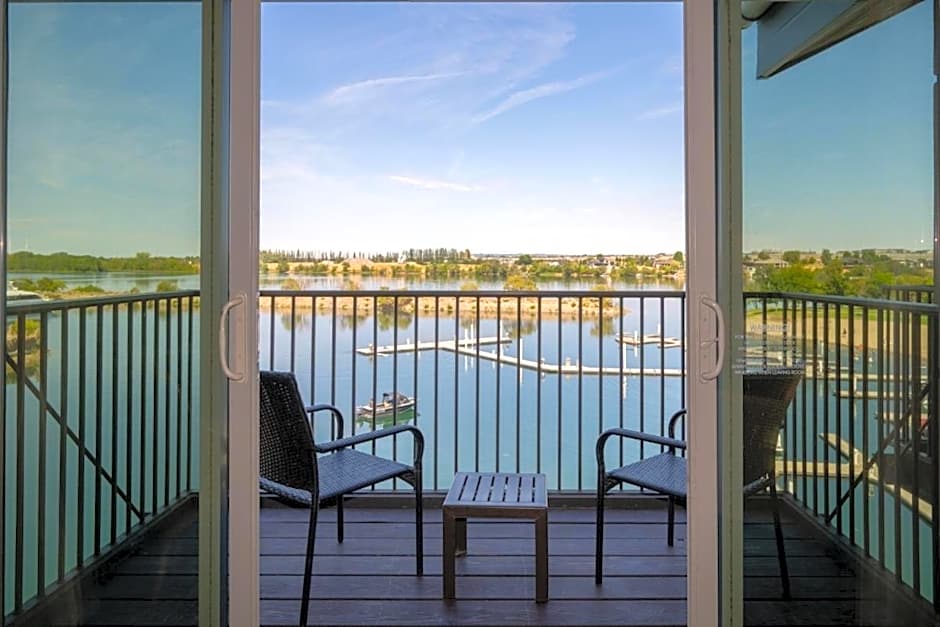 The Lodge at Columbia Point