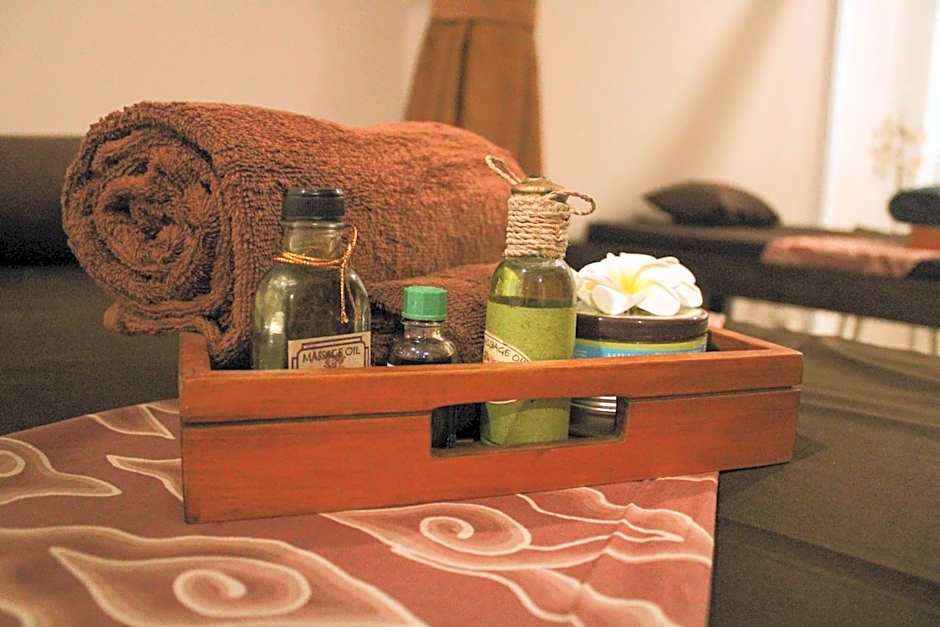 Antero Hotel Jababeka Cikarang