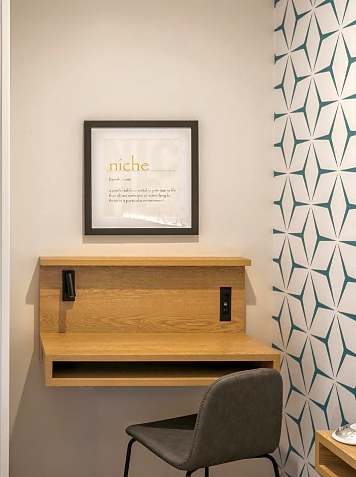 The Niche by Kasa