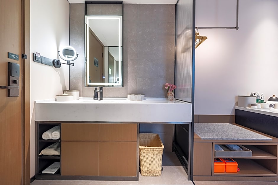 Atour Hotel Urumqi High-speed Railway Station Xiaolvgu Park