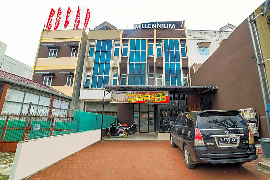 OYO 90874 Millenium Inn 2