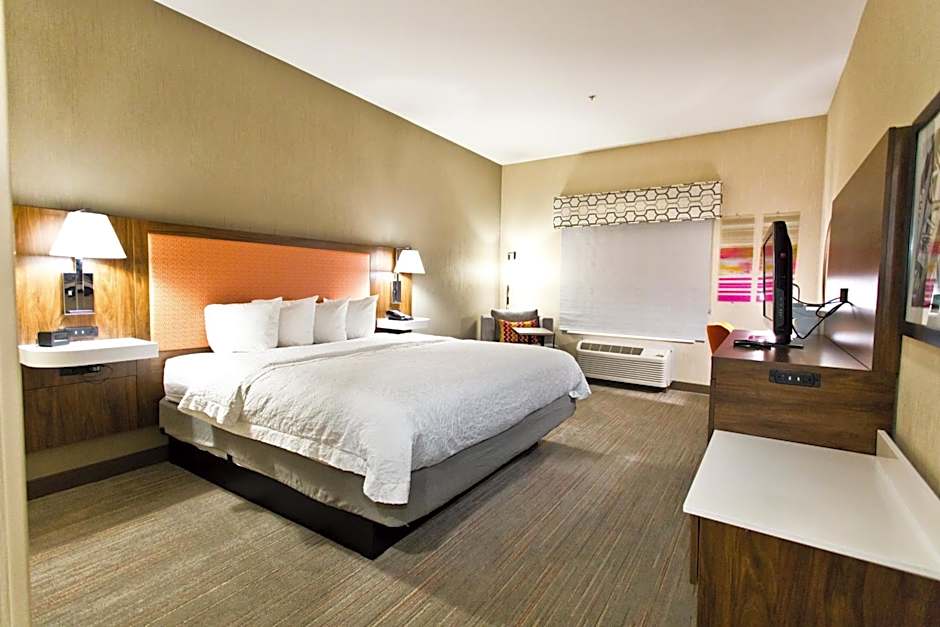 Hampton Inn By Hilton & Suites Sacramento - Cal Expo