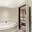 Protea Hotel Johannesburg Balalaika Sandton