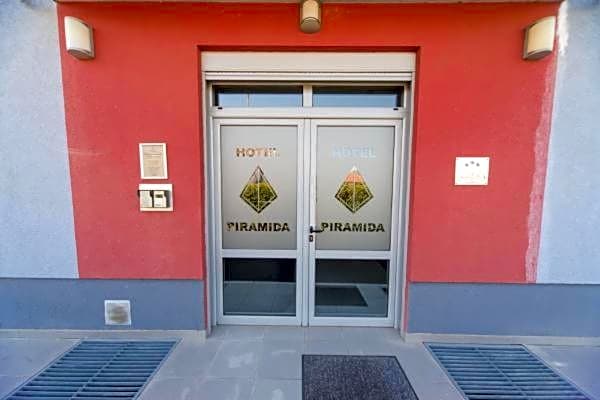 Hotel Piramida