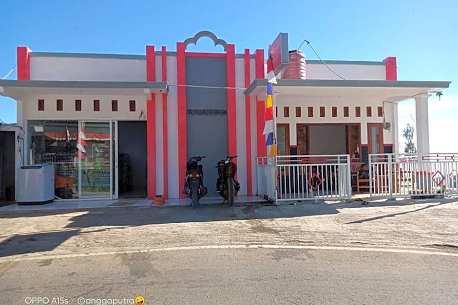 Yeski Homestay at Desa Wisata Bromo Mitra RedDoorz