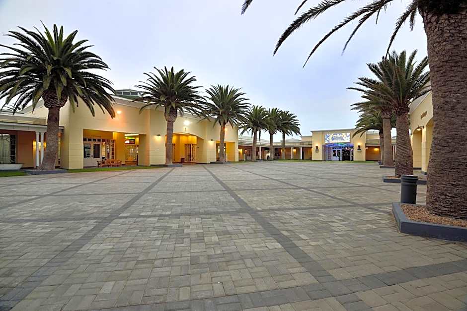 Swakopmund Hotel & Entertainment Centre