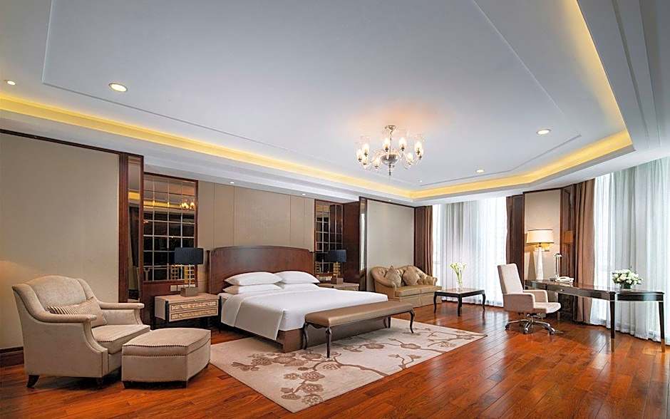 Kunming Golden Eagle Summit Hotel