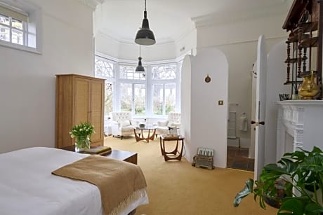 Junior Suite with Garden View