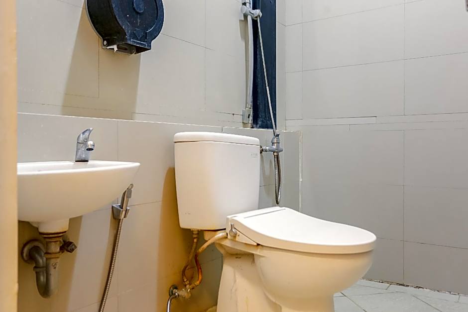 RedDoorz @ Jamin Ginting Medan