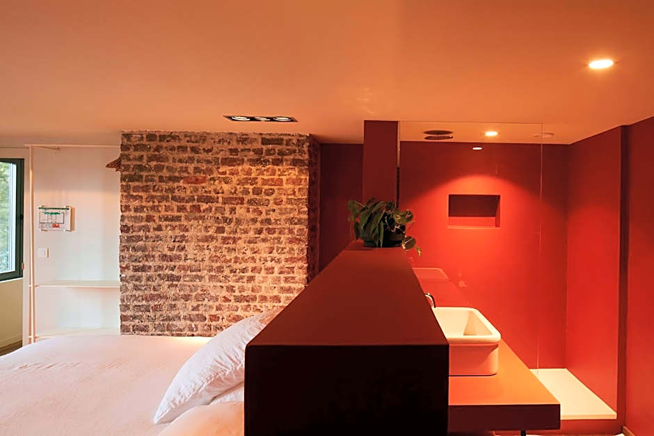 Chambre d'Amis by Alix