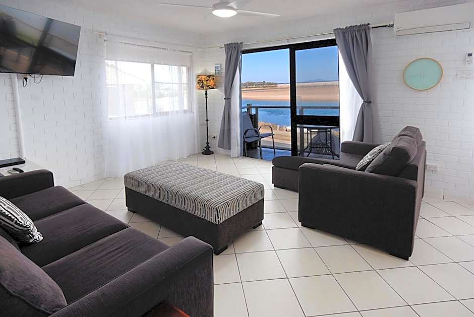 Marcel Towers Holiday Apartments